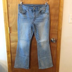 American eagle kick boot short jeans